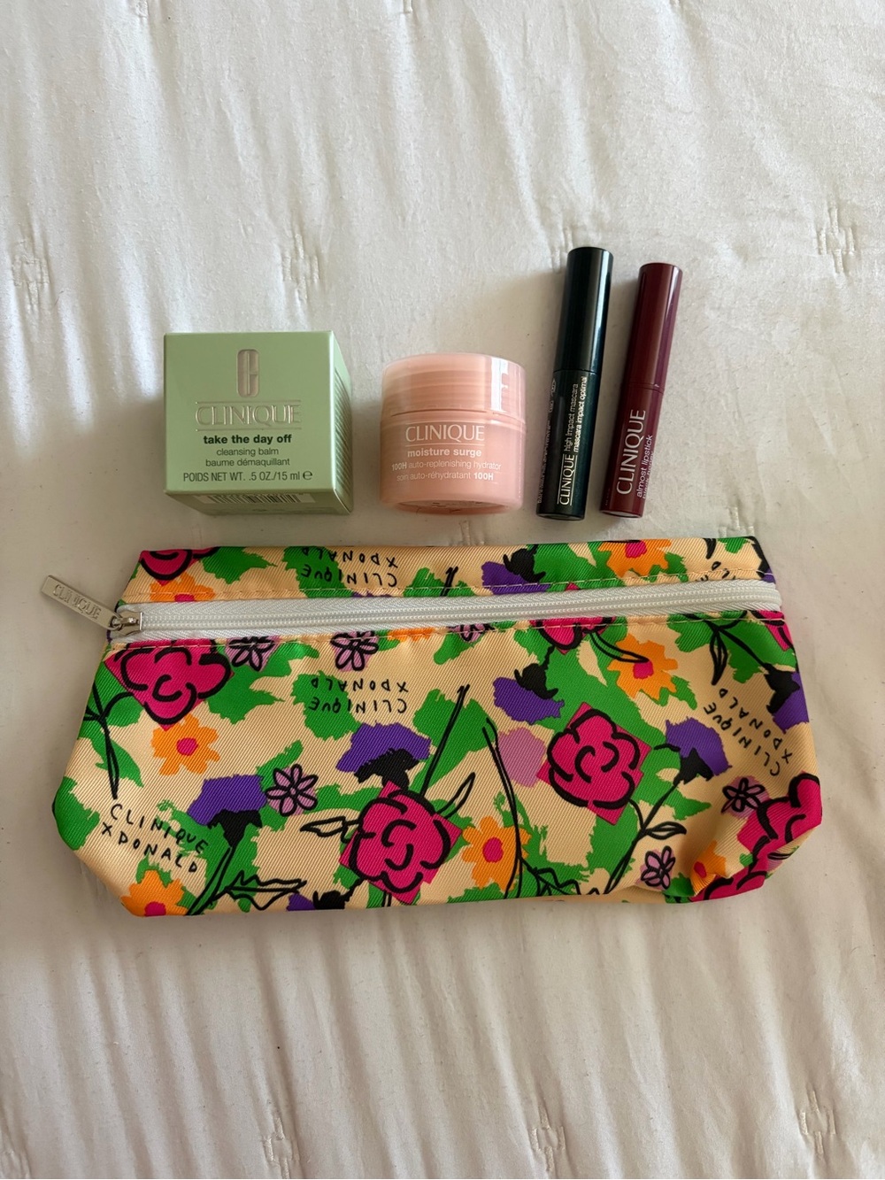 Brand New Clinique Sample Set